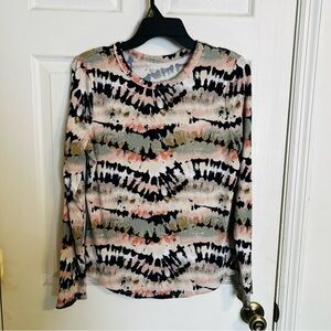 No Boundaries | long sleeve top